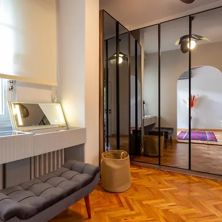 Bosphorus Panoroma Designer Suite, Optional Butler דירה